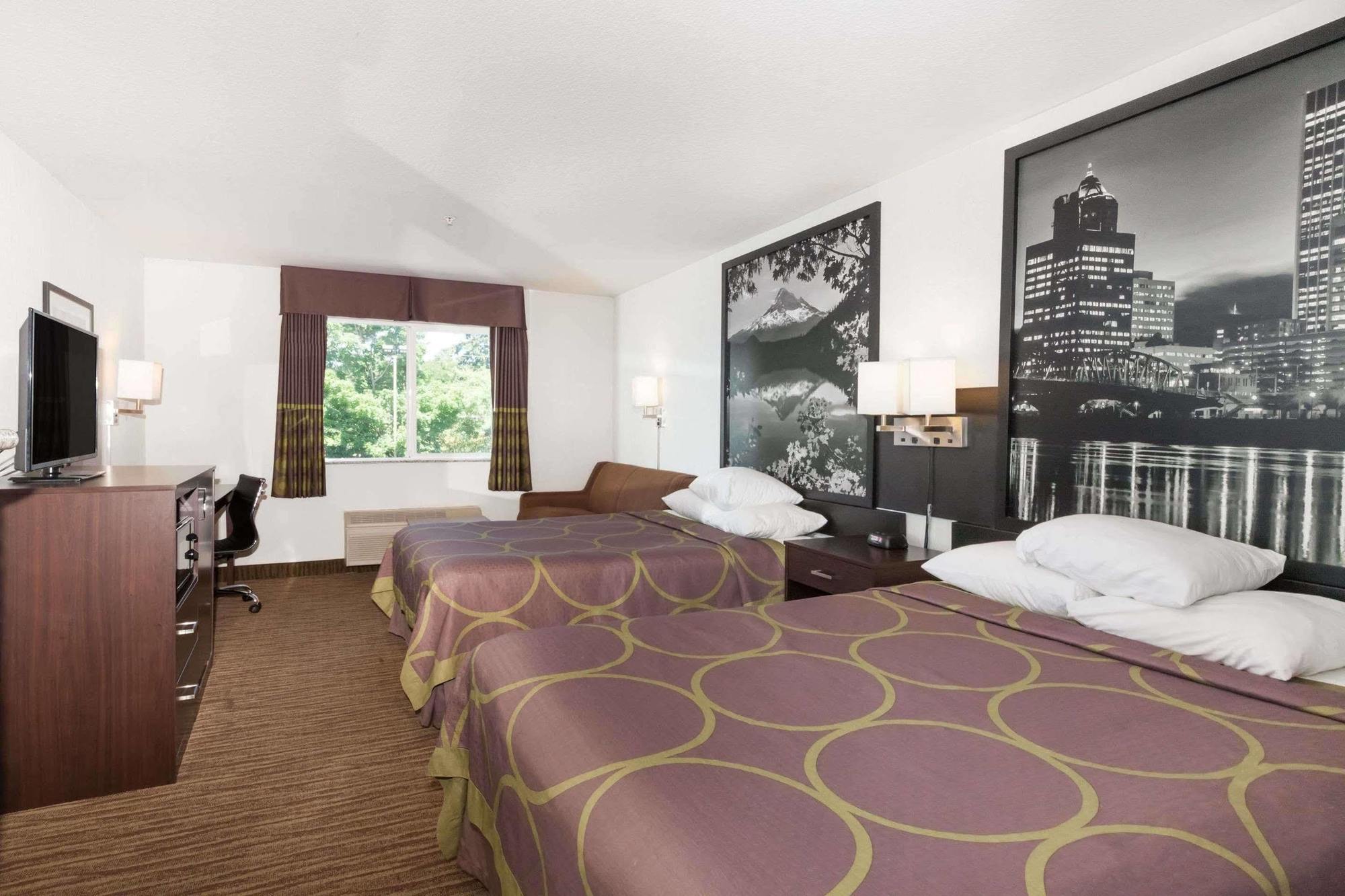 Super 8 By Wyndham Gresham/Portland Area Or 호텔 외부 사진